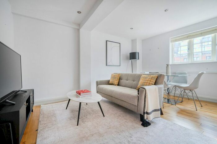 1 Bedroom Flat To Rent In Soho, W1D