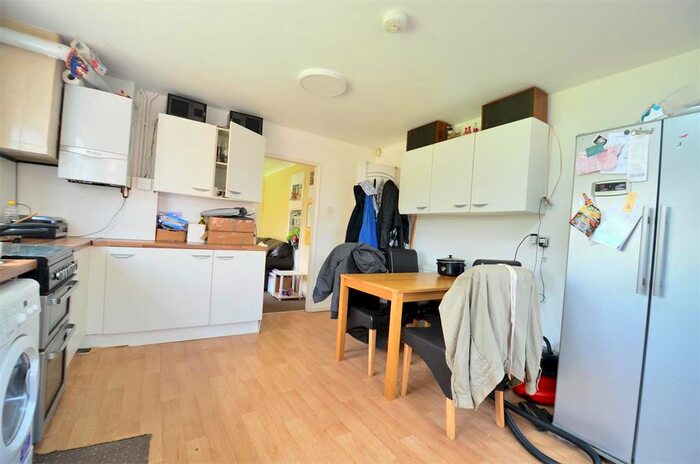 5 Bedroom Semi-Detached House To Rent In Student Property 2022-2023, Gibbions Road, Selly Oak, Birmingham B29