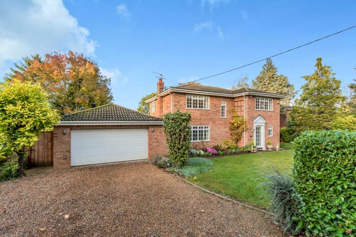 4 Bedroom Detached House For Sale In Mildenhall Road, Freckenham, Bury St. Edmunds, IP28