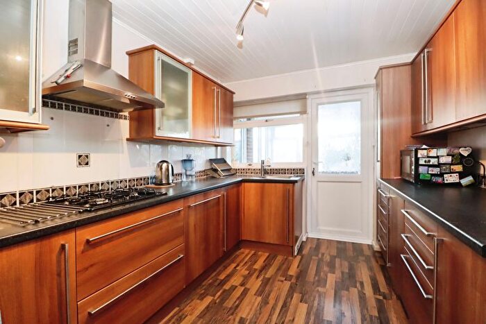 4 Bedroom Detached House For Sale In The Grove, Brightlingsea, CO7