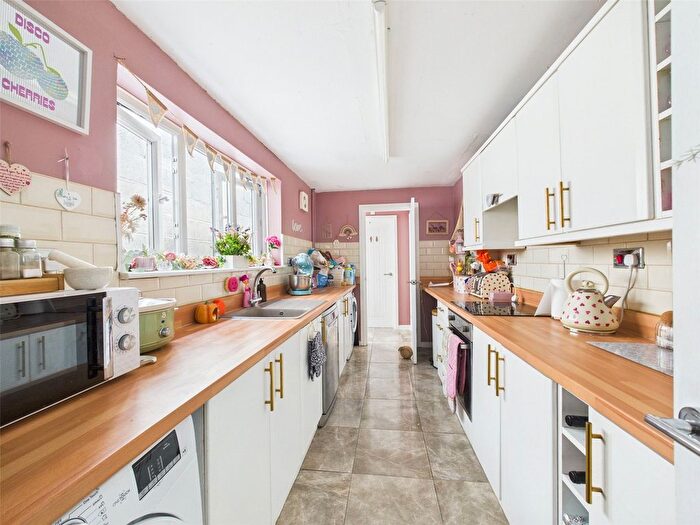 2 Bedroom Terraced House For Sale In Stanley Road, Gloucester, Gloucestershire, GL1