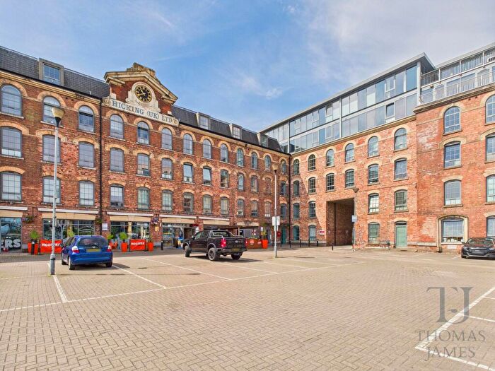 2 Bedroom Apartment For Sale In Queens Road, Nottingham, NG2
