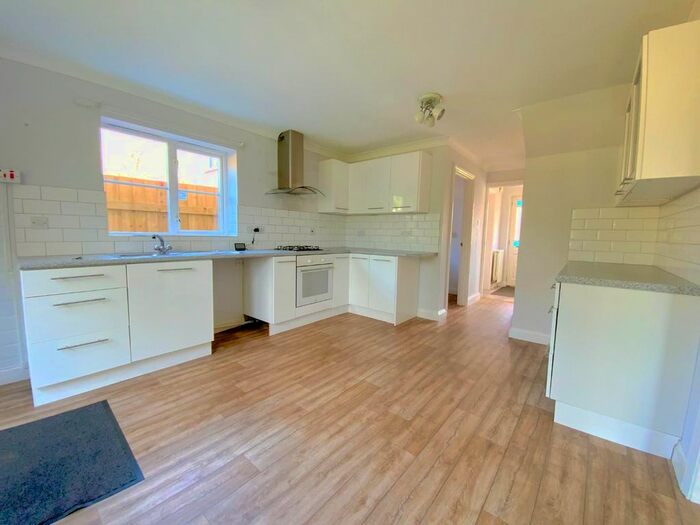 4 Bedroom Detached House For Sale In South Hayes Copse, Landkey