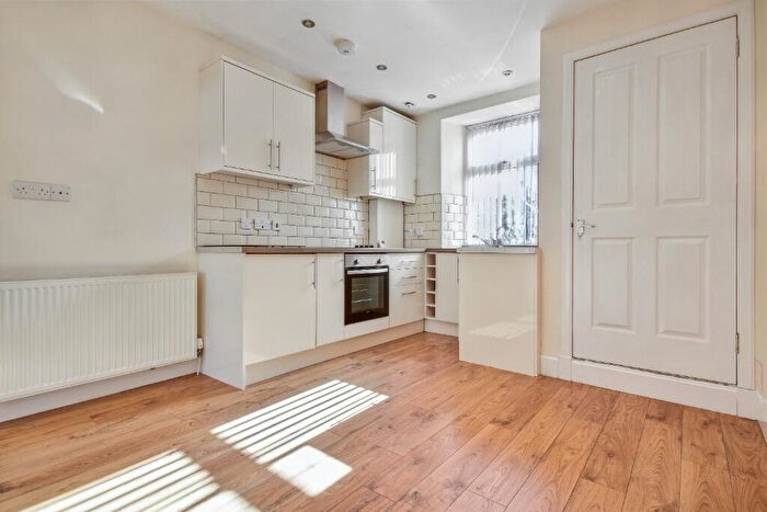 Studio To Rent In Main Street, Inverclyde, Inverkip, PA16