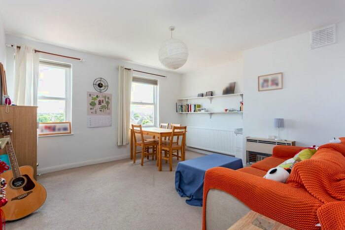 1 Bedroom Flat To Rent In St. James's Drive, London, SW17