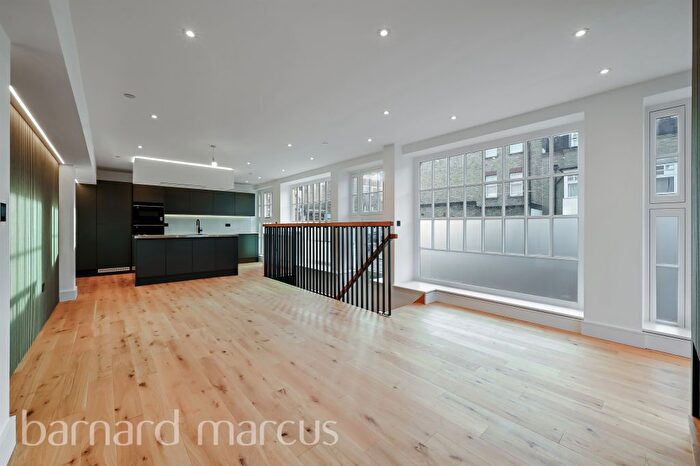 2 Bedroom Flat For Sale In Lower Richmond Road, London, SW15
