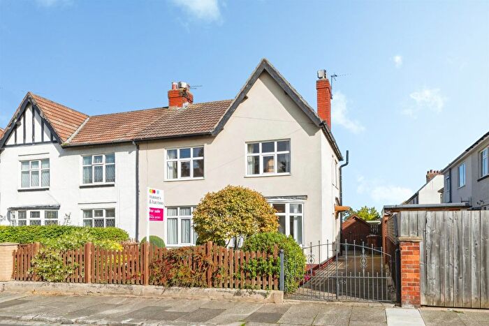 3 Bedroom Semi Detached House For Sale In Fernwood Avenue, Hartlepool, TS25