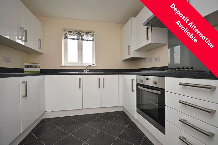 2 Bedroom Flat To Rent In Renard Rise, Stonehouse, Gloucestershire, GL10