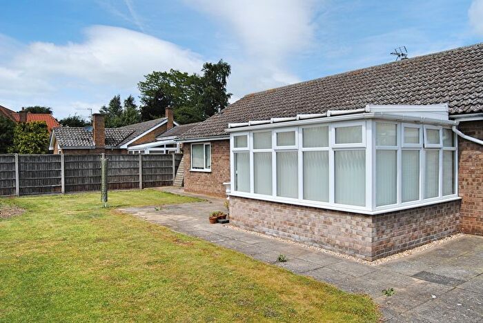 2 Bedroom Detached Bungalow To Rent In Pinfold Lane, Marston, NG32