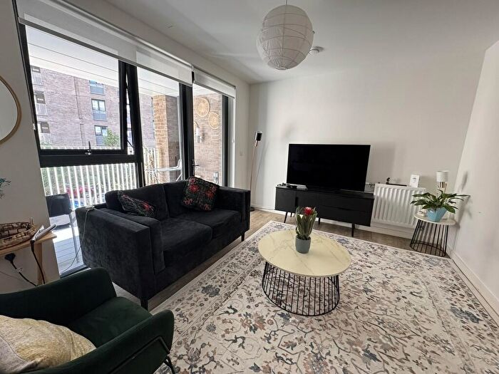 1 Bedroom Apartment To Rent In Viscount House, Regency Heights, NW10