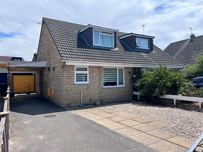 2 Bedroom Semi-Detached House For Sale In Fairybridge Walk, Gillingham, SP8