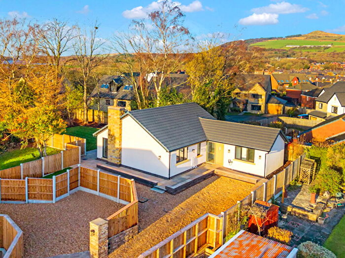 3 Bedroom Detached Bungalow For Sale In Hughes Ave, Horwich, BL6