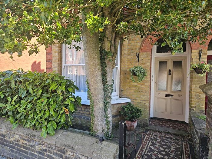 1 Bedroom Flat To Rent In Cargate Avenue, Aldershot, GU11