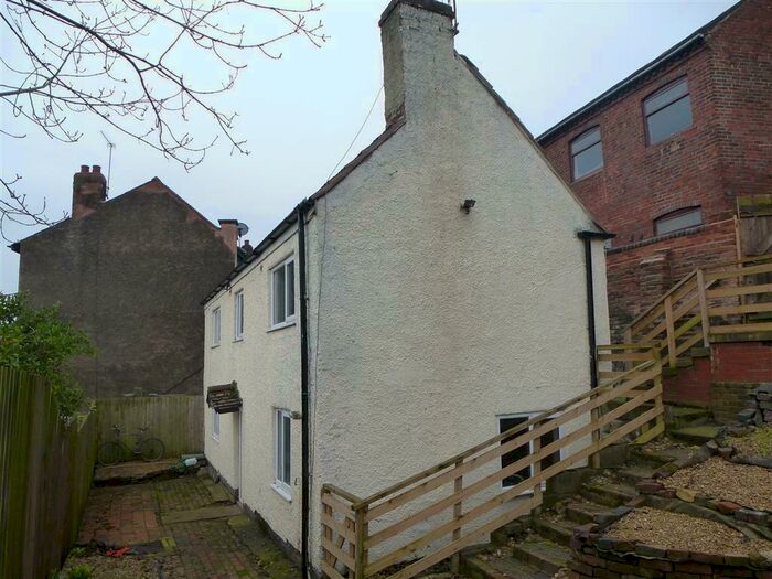 3 Bedroom Cottage To Rent In Hill Street, Kidderminster, DY11