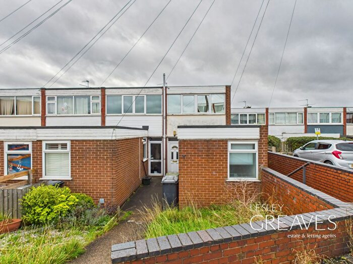 3 Bedroom End Terrace House For Sale In St Michaels Avenue, Gedling, Nottingham, NG4