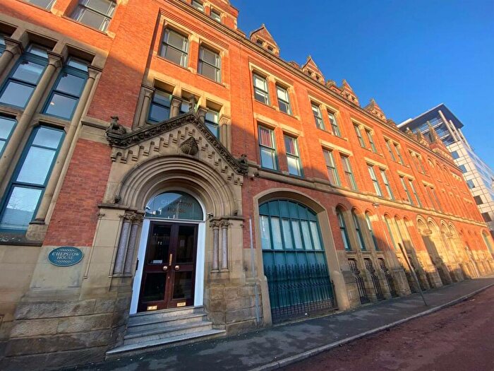 1 Bedroom Apartment To Rent In Chepstow Street, Manchester, M1