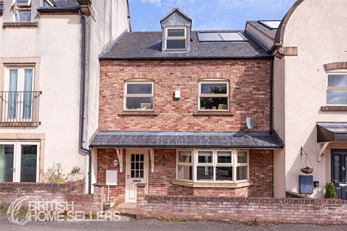 3 Bedroom Terraced House For Sale In Magdalens Close, Ripon, North Yorkshire, HG4