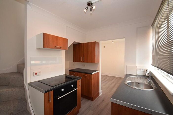 1 Bedroom Apartment To Rent In Station Road, Rainham, Gillingham, ME8