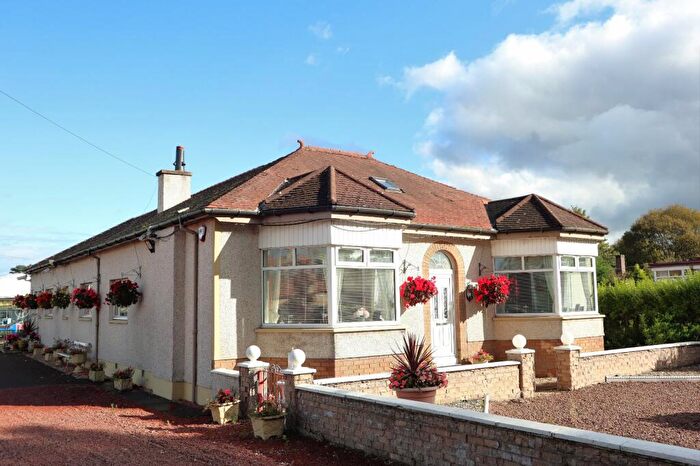 4 Bedroom Bungalow To Rent In Lanark Road, Braidwood, Carluke, South Lanarkshire, ML8