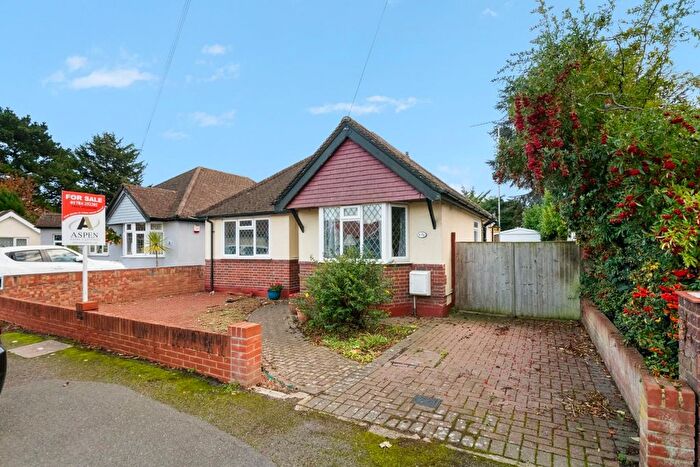 2 Bedroom Detached Bungalow For Sale In Kingsway, Staines-Upon-Thames, TW19