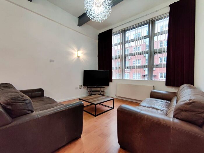 2 Bedroom Flat To Rent In Branston Street, Birmingham, B18