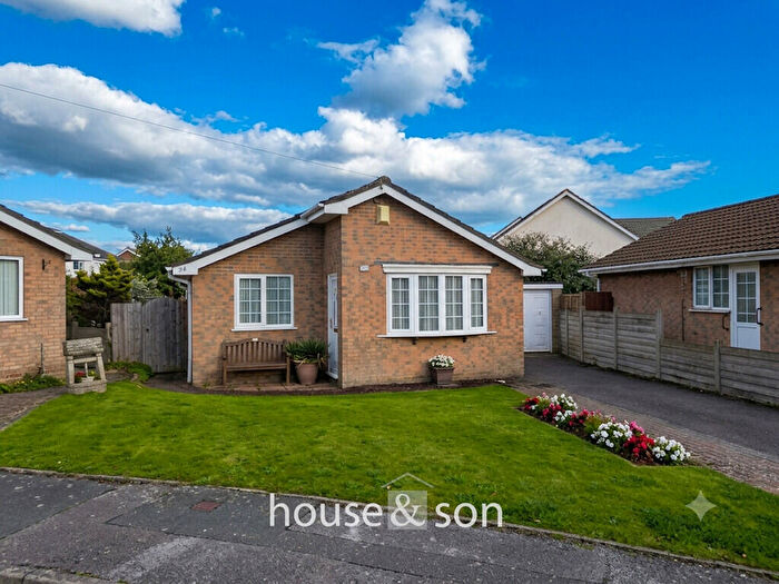 3 Bedroom Detached Bungalow For Sale In Heaton Road, Bournemouth, BH10