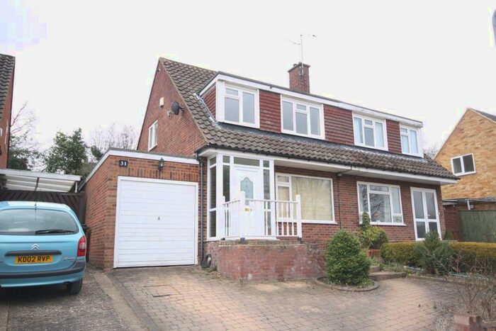 3 Bedroom Property To Rent In Hillside Gardens, Berkhamsted, HP4