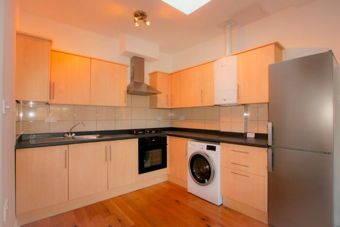 1 Bedroom Flat To Rent In St Albans Road, Watford, WD24