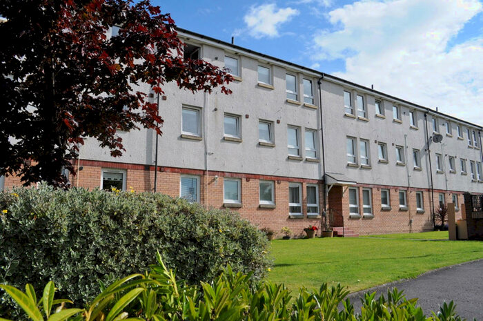 2 Bedroom Flat To Rent In Miller Street, Dumbarton, West Dunbartonshire, G82
