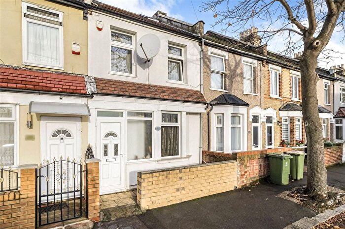 3 Bedroom Terraced House For Sale In Haig Road East, London, E13
