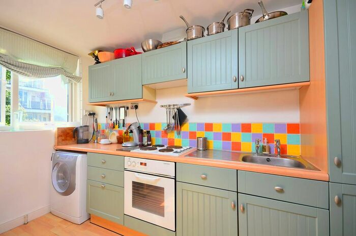 1 Bedroom Flat To Rent In Cadbury Way, Bermondsey, London, SE16