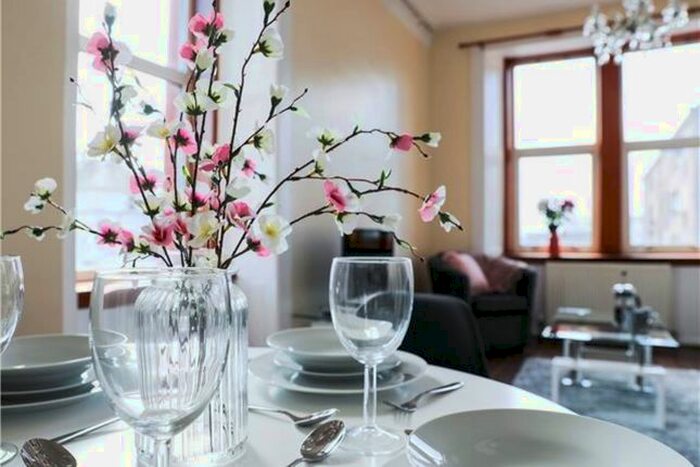 1 Bedroom Flat To Rent In 1/2, 37, East King Street, Helensburgh G84