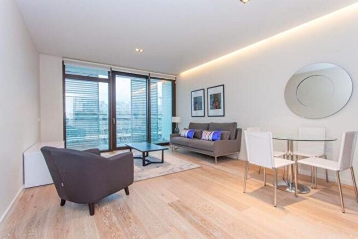 2 Bedroom Flat To Rent In York Way, Arthouse, N1C