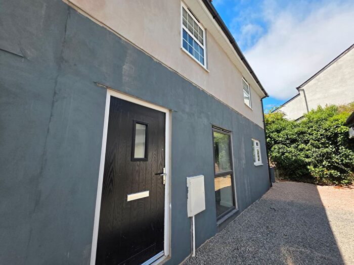 2 Bedroom Semi Detached House To Rent In Oxford Street, Roath, Cardiff, CF24