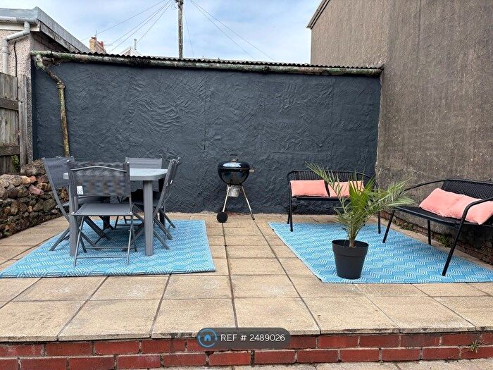 4 Bedroom Terraced House To Rent In St Helens Avenue, Swansea, SA1