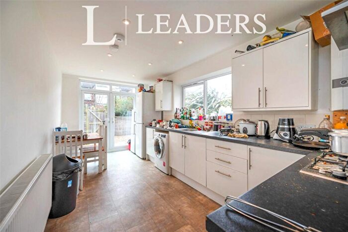 5 Bedroom Terraced House To Rent In Wheatstone Road, PO4