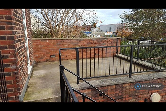1 Bedroom Flat To Rent In Cadishead, Manchester, M44