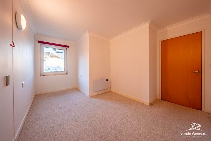 Property For Sale In Windsor Terrace, Perth, PH2