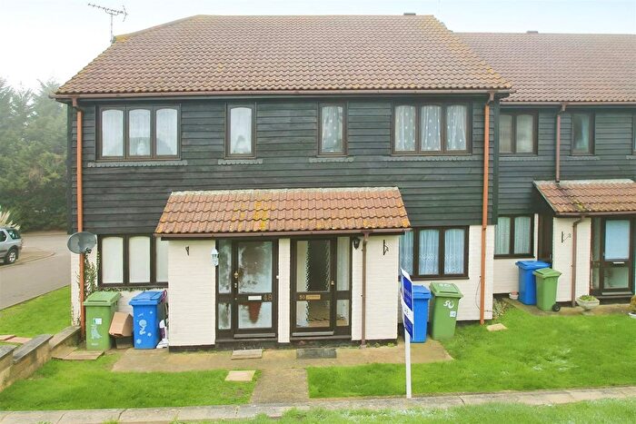 1 Bedroom Maisonette To Rent In Wickham Close, Newington, Sittingbourne, ME9