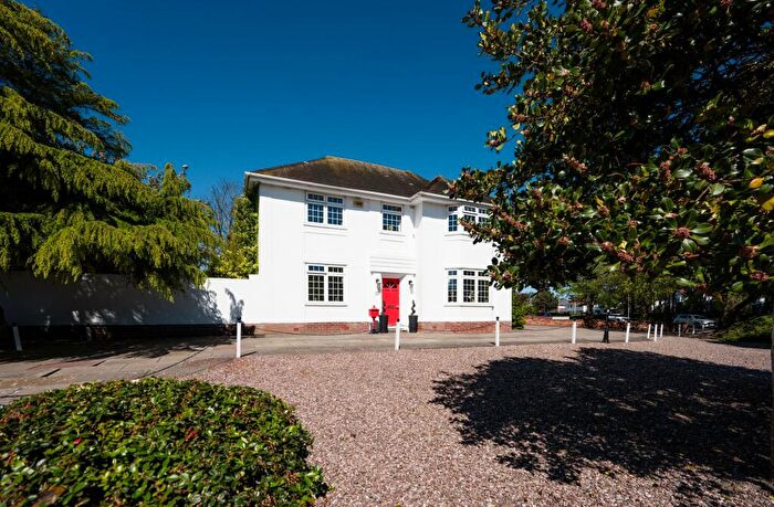 4 Bedroom Detached House For Sale In Hastings Road, Southport, PR8