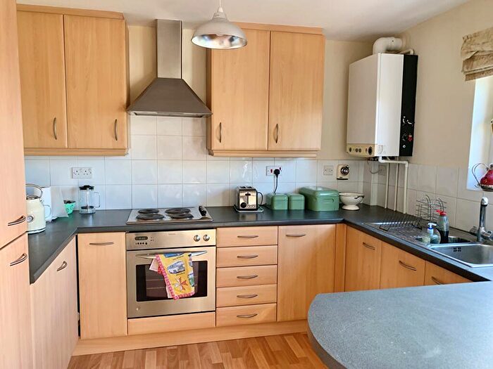 2 Bedroom Apartment To Rent In Carter Gate, Nottingham, NG1