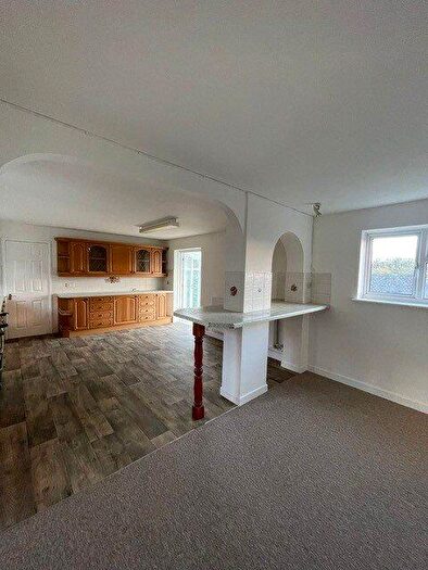 2 Bedroom Detached Bungalow To Rent In The Causeway, Tisbury, Salisbury, SP3