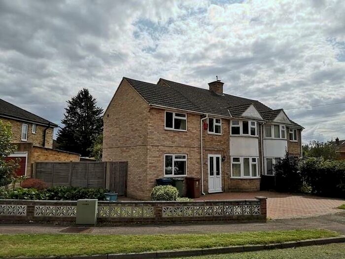 4 Bedroom Semi-Detached House To Rent In Elms Drive, Bed Hmo Property, OX3