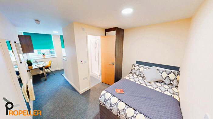 Studio To Rent In , - Bradshawgate, Bolton, Lancashire, BL1