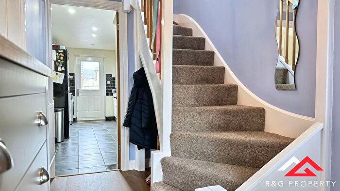 4 Bedroom Detached House For Sale In Magnolia Rise, Trowbridge, BA14