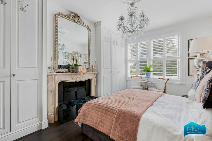 2 Bedroom Flat To Rent In Belsize Avenue, London, N13