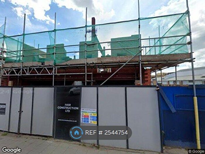 2 Bedroom Flat To Rent In High Street, Yiewsley West Drayton, UB7