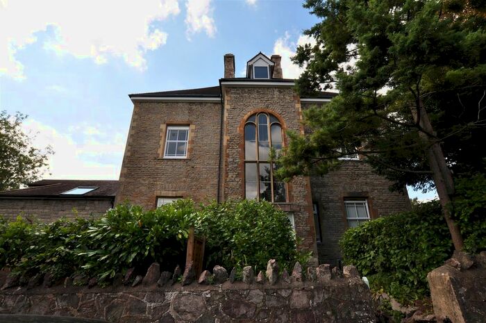 2 Bedroom Flat To Rent In Flat 4, Rowallan House, Malvern WR14