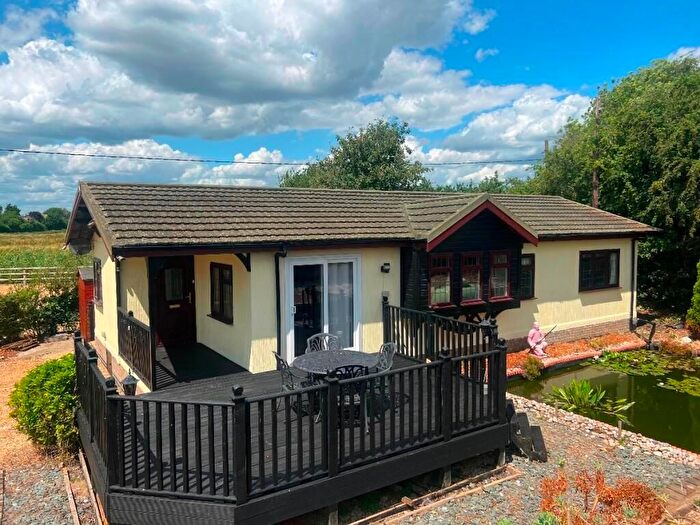 2 Bedroom Lodge For Sale In Mill Cottage, Bedford Bank, Welney, Wisbech, PE14
