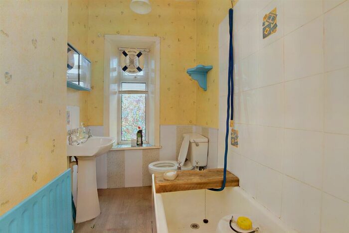 3 Bedroom End Of Terrace House For Sale In Clover Hill Road, Nelson, BB9